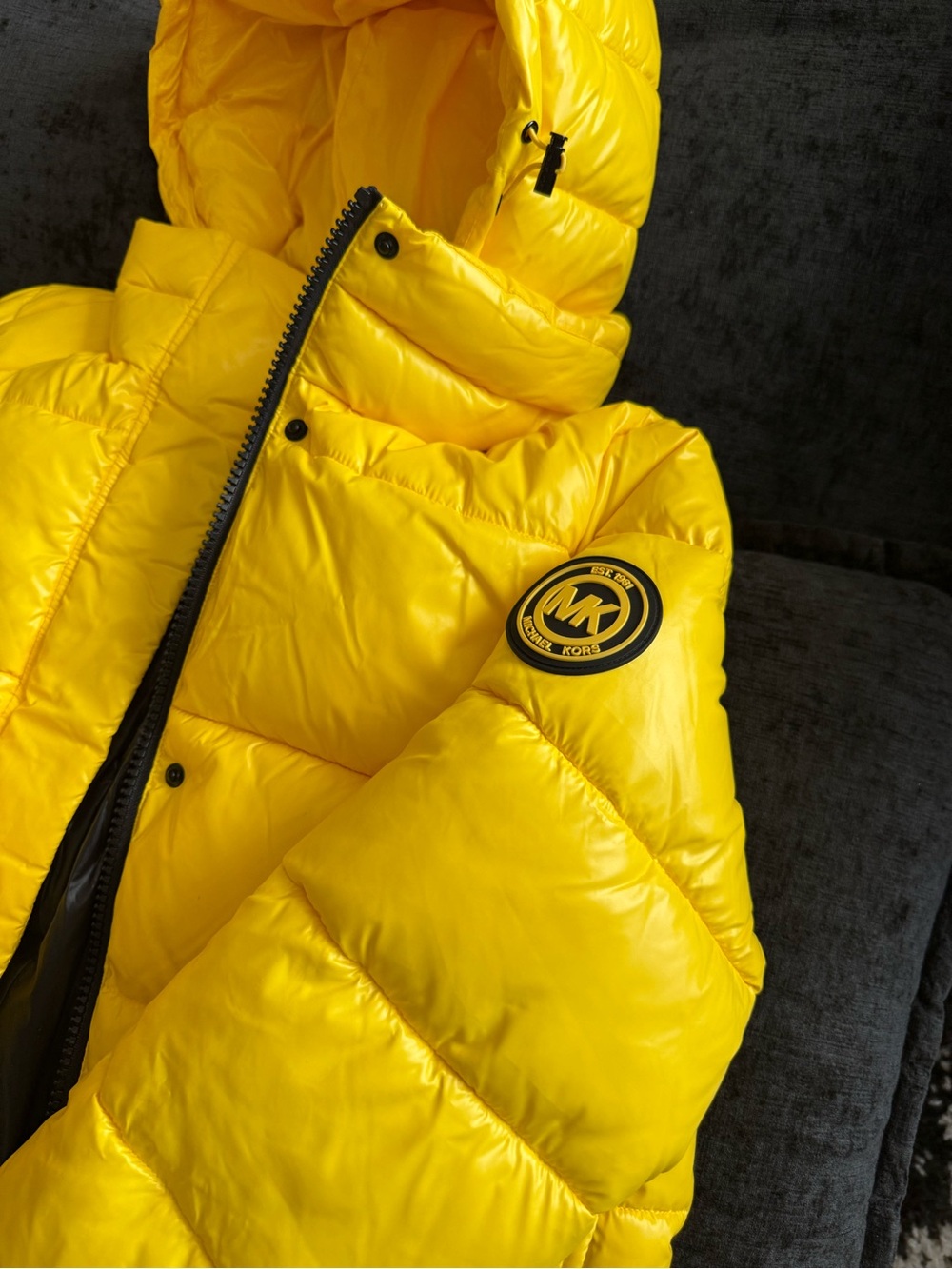Michael Kors Women’s Yellow Puffer Jacket with Hood - Picture 2 of 4